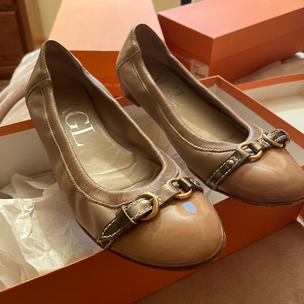 AGL ballet flats in beige.